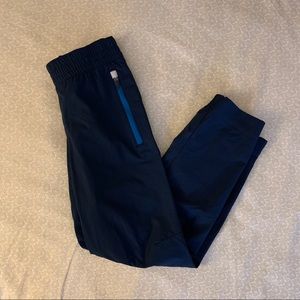Athletic pants